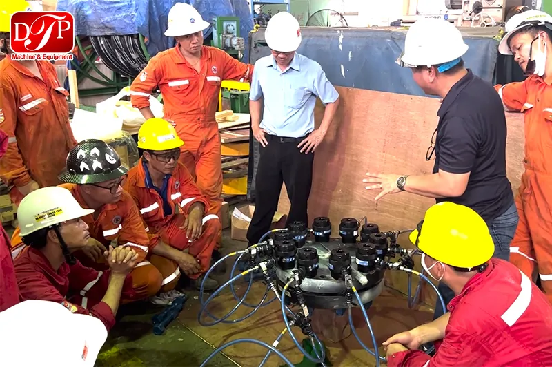 DTPVIETNAM BÀN GIAO HỆ THỐNG CĂNG BULONG THỦY LỰC ĐỒNG BỘ BOLTIGHT PHỤC VỤ GIÀN BK TN-HA