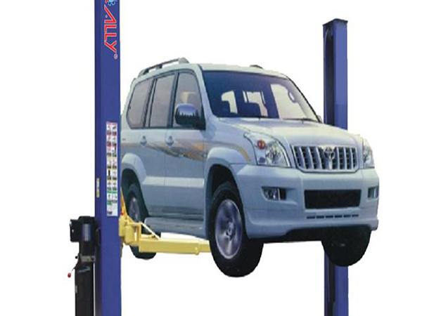 cầu nâng 2 trụ 4 tấn